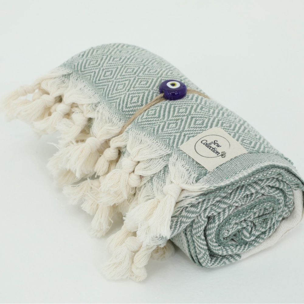 Brand new****39 " x 71" (100cm x 180 cm) 430 gr
100% Premium Turkish Cotton